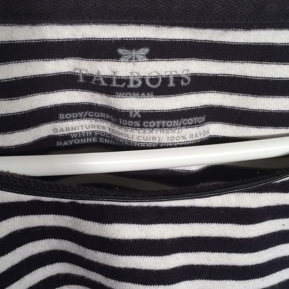 Talbots 1X Ladies top. Black and white - Picture 2 of 4